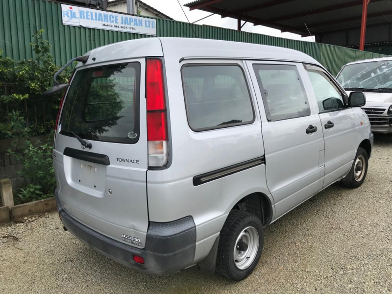 Toyota Townace Van