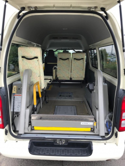 Toyota Hiace Van